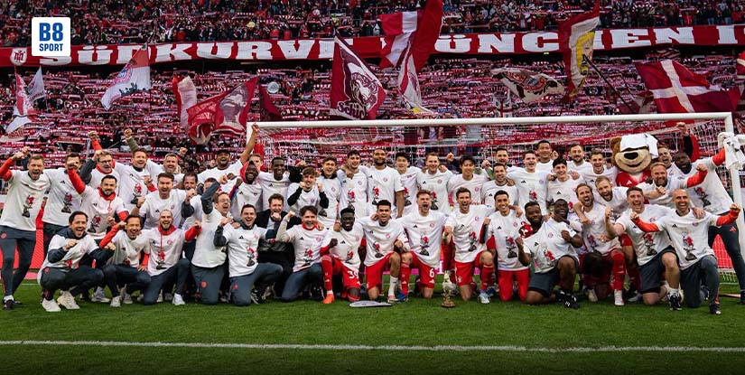 (English) ហេតុអ្វីកីឡាករ Bayern ពាក់អាវយឺតសត្វសេកអបអរពានរង្វាន់ Bundesliga?